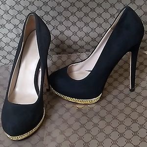 Zara Woman black pumps